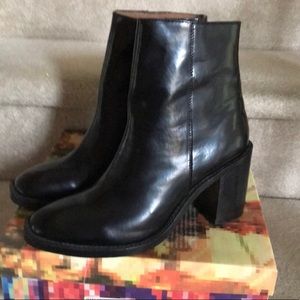 Black Jeffrey Campbell Bootie